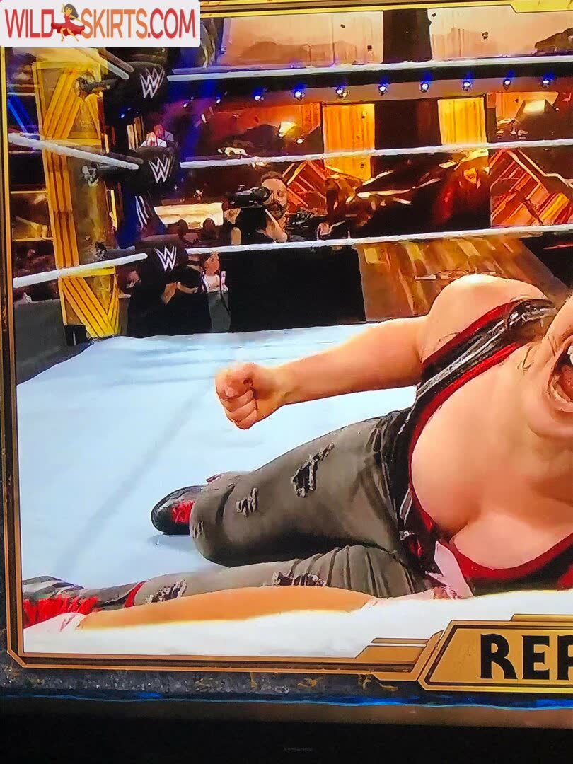 Nikki Cross nude leaked photo #7