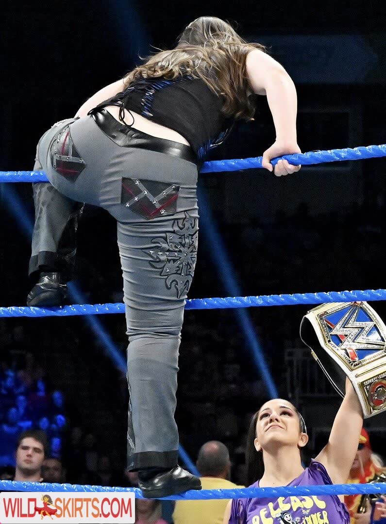 Nikki Cross nude leaked photo #1