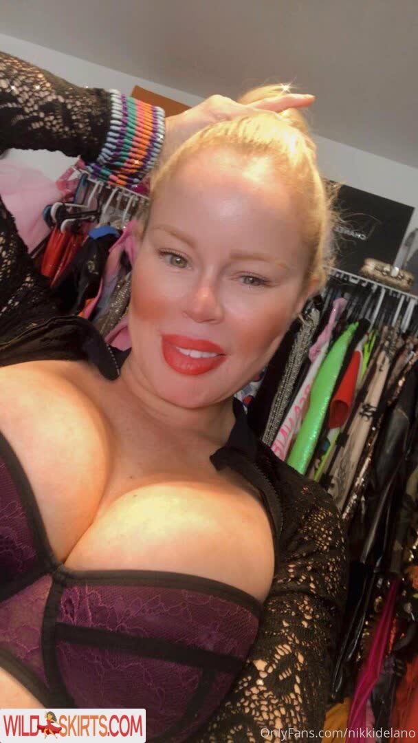 Nikki Delano nude leaked photo #14