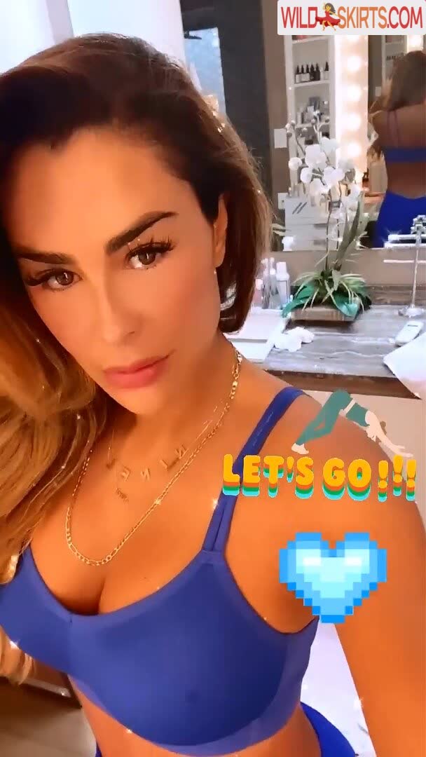 Ninel Conde nude leaked photo #1014