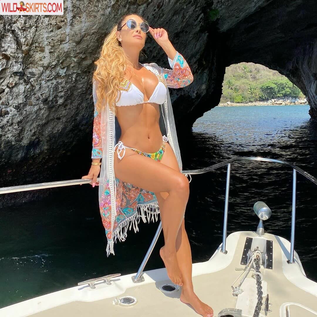 Ninel Conde / ninelconde nude OnlyFans, Instagram leaked photo