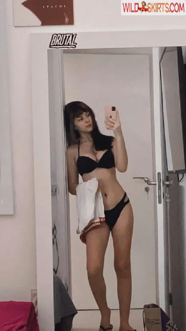 niraexsx nude Instagram leaked photo #47