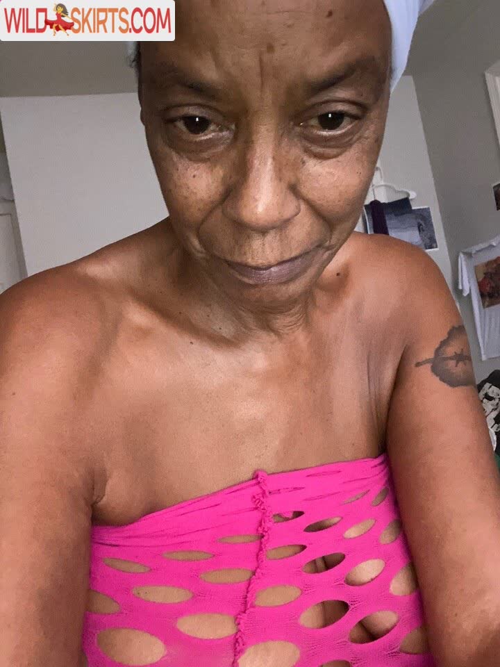 Notyourgrandma nude leaked photo #16