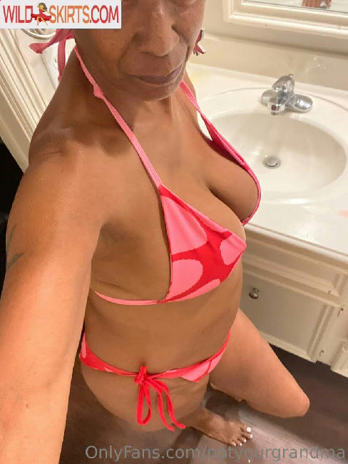 notyourgrandma nude OnlyFans leaked photo #19