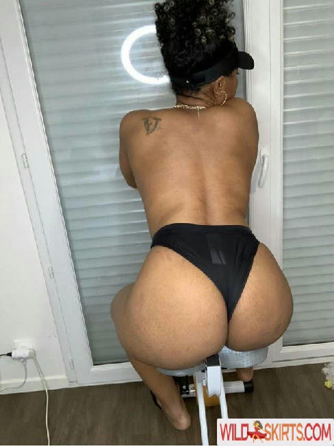 Nude Antilles / caribbean_cutie nude OnlyFans leaked photo #10