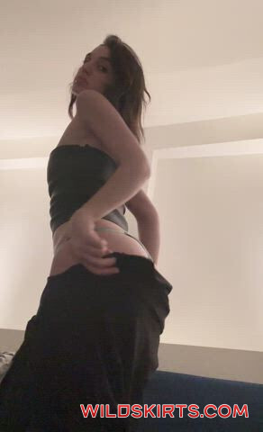 navarroninaok nude photos & videos