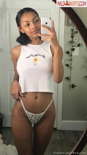 Official.Anaiis / React girl / official.anaiis nude OnlyFans, Instagram leaked photo #32