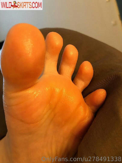 officialfeetforfun / officialeman__ / officialfeetforfun nude OnlyFans, Instagram leaked photo #23