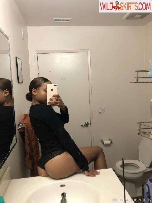 officiallyariaa / itsariaaofficial / officiallyariaa nude OnlyFans, Instagram leaked photo #33