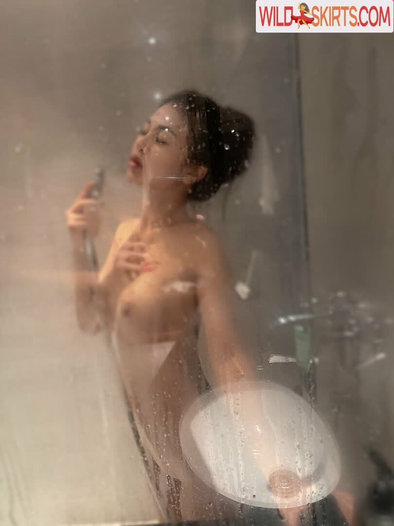 Oil Paphavee Chaimongkol nude leaked photo #27