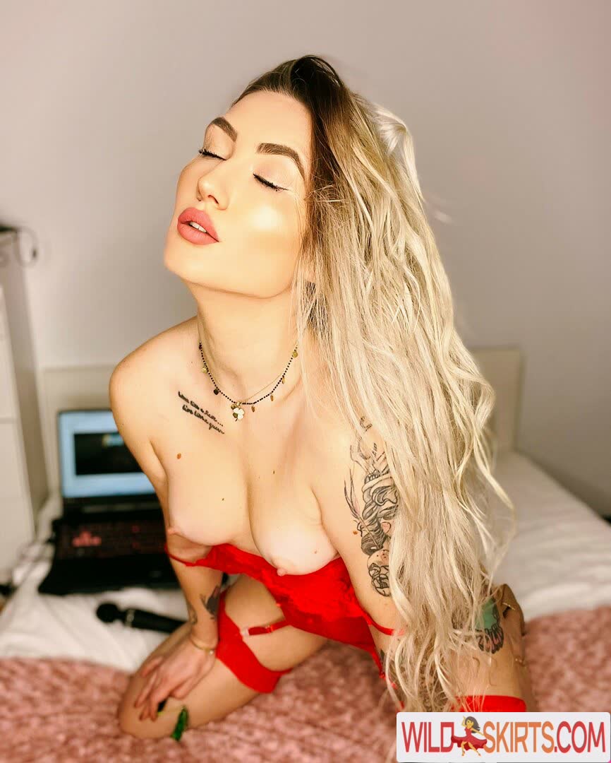 okamibabe / Ana Okami / BabeOkami / okamibabe / okamibb nude OnlyFans, Instagram leaked photo #4