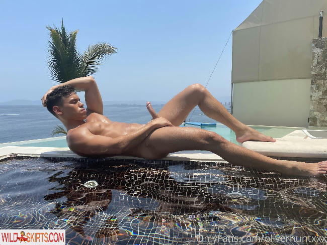 oliverhuntxxx / oliverhuntxx / oliverhuntxxx nude OnlyFans, Instagram leaked photo #44