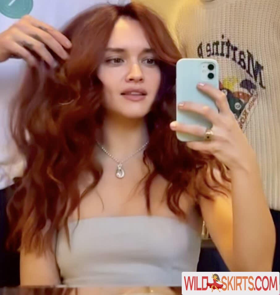 Olivia Cooke nude leaked photo #204