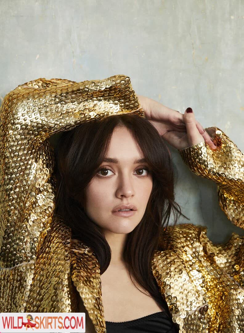 Olivia Cooke nude leaked photo #4