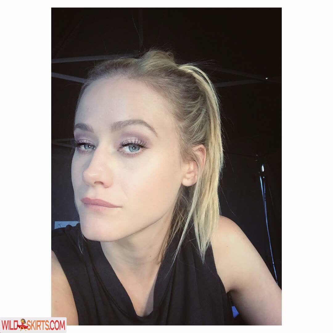 Olivia Taylor Dudley / oliviataylordudley nude Instagram leaked photo #9