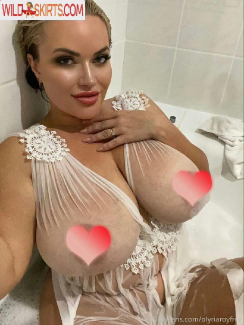 olyriaroyfree / olyria_roy / olyriaroyfree nude OnlyFans, Instagram leaked photo #18