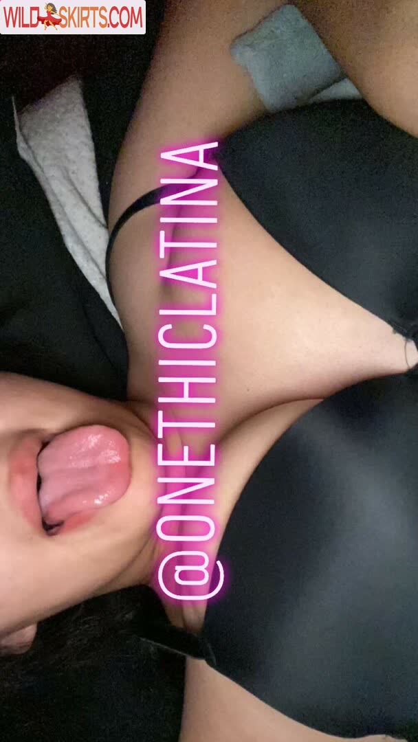 Onethiclatina nude leaked photo #6