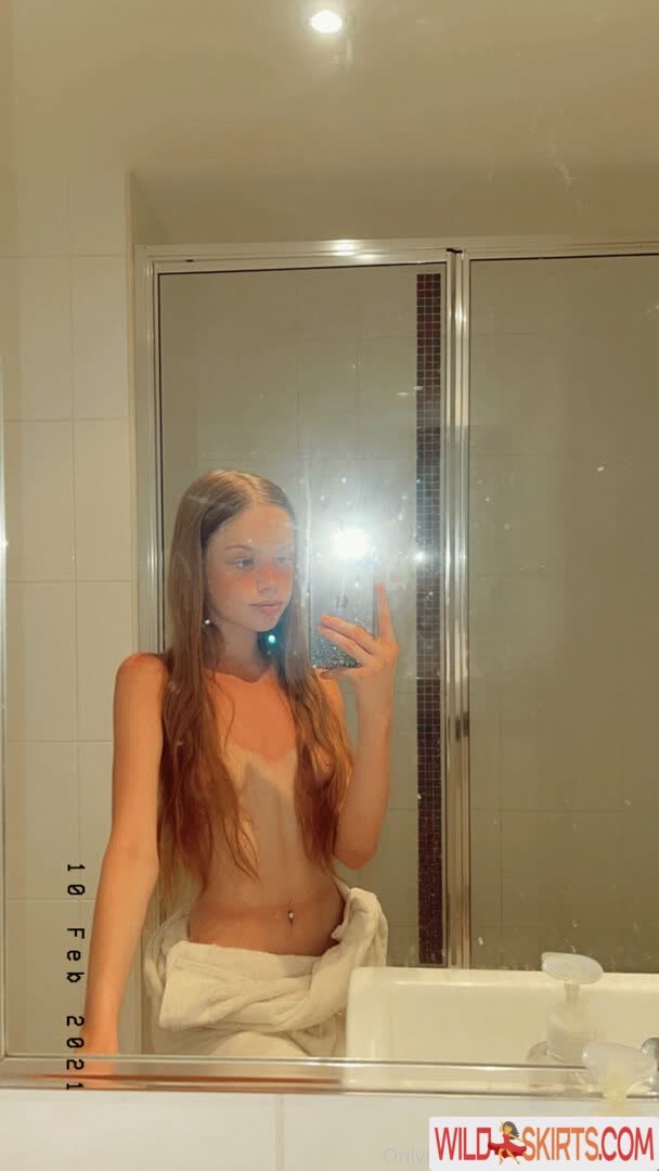 Onlyfanswmadi nude leaked photo #16