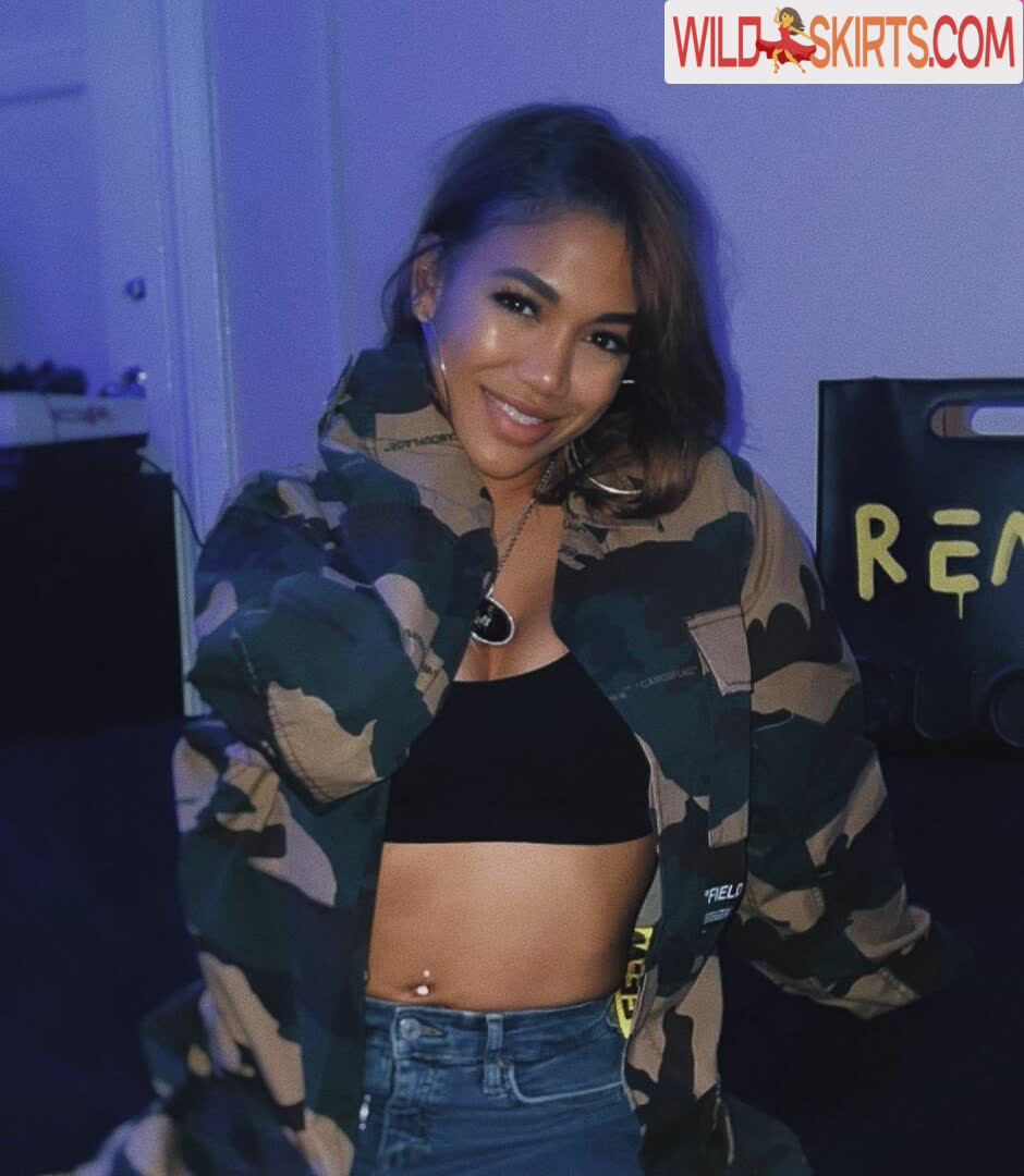 Paige Hurd nude leaked photo #26