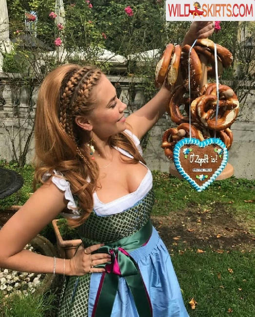 Palina Rojinski / German tv host / palinski nude Instagram leaked photo #203