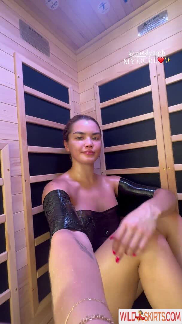 Paris Berelc nude leaked photo #137