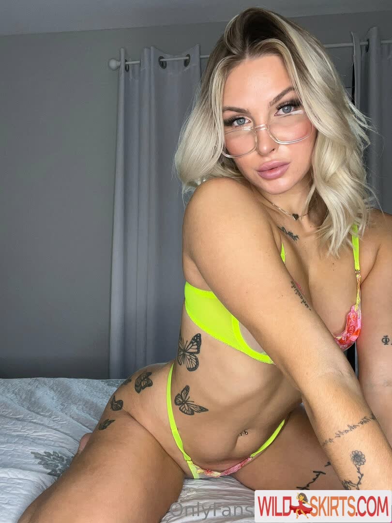 Paris Ren / ren.paris.ren / rennygirl nude OnlyFans, Instagram leaked photo #1