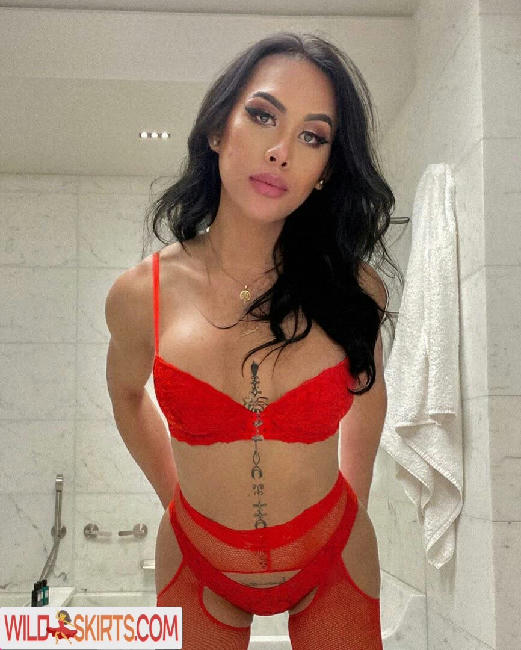 Pariss Ji-yon / celinegoddesss / parissjiyonn nude OnlyFans, Instagram leaked photo #5