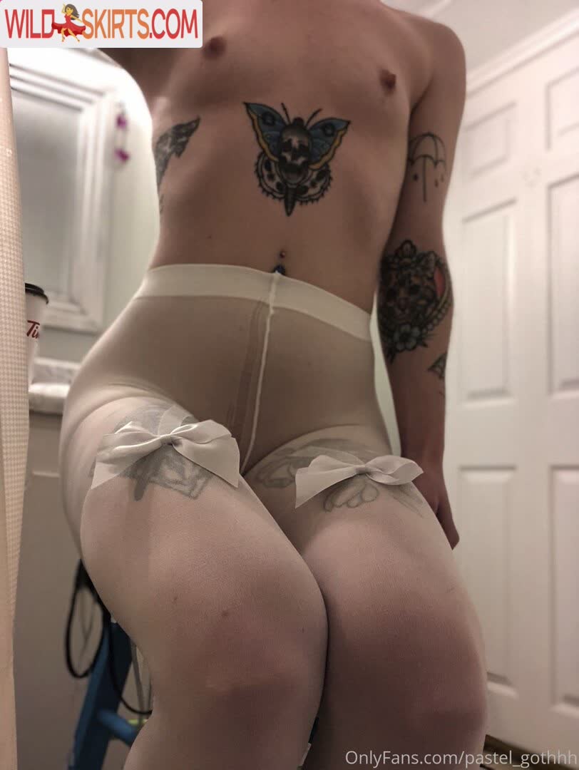 Pastel_Gothhh / Courtney Morris / Pastel_gothhh nude OnlyFans, Instagram leaked photo #3