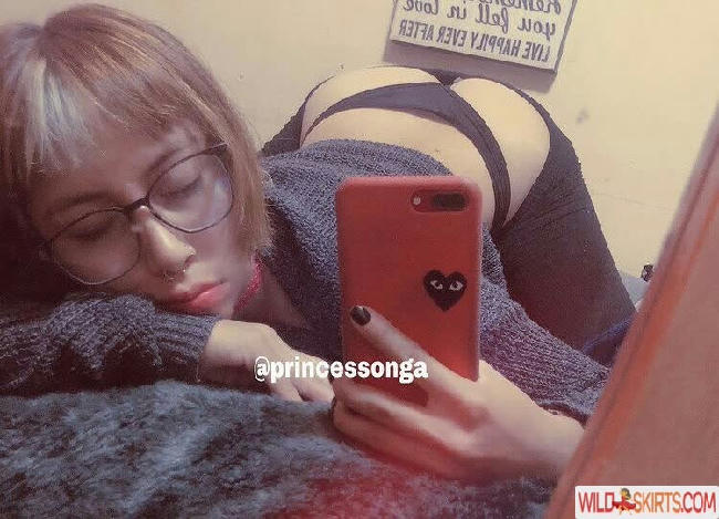 Pauline Balderas / dinaniewa / dr0g__ada / kittie-666 / princessmot4 nude Instagram leaked photo #4