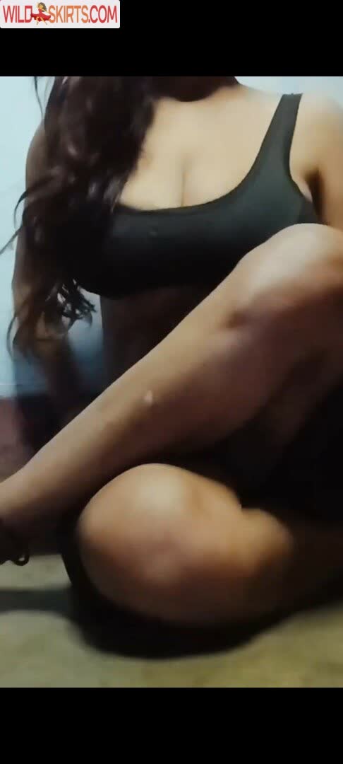 Payel Vlog nude leaked photo #12