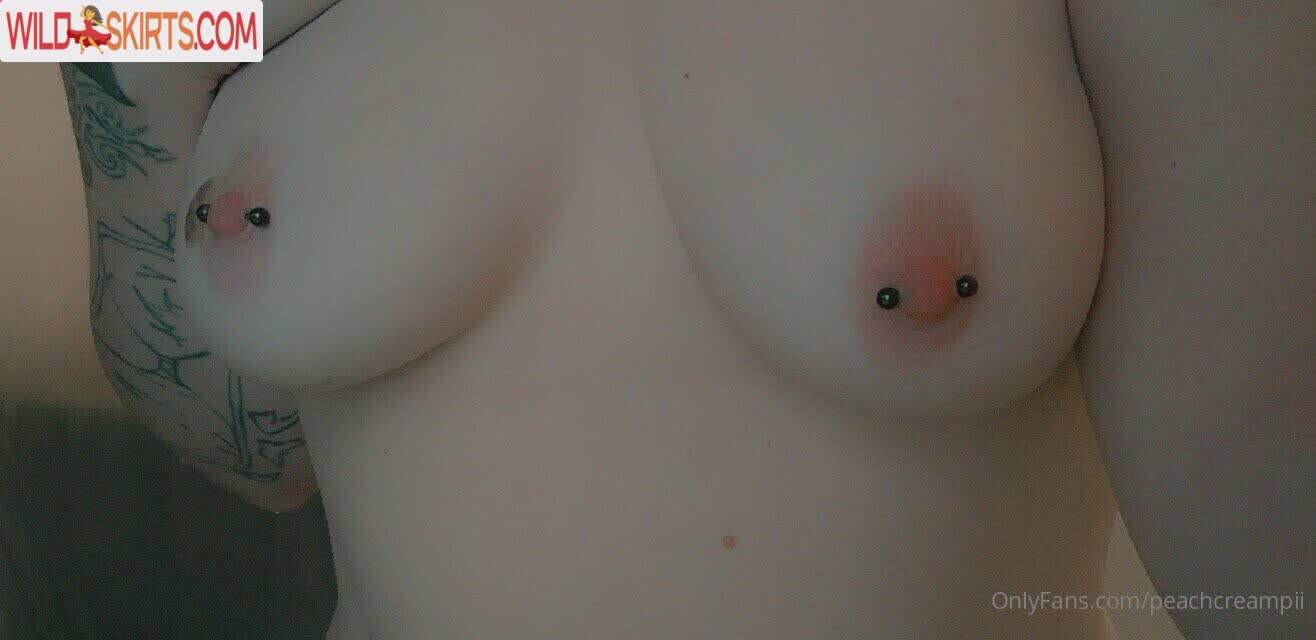 Peachcreampii nude leaked photo #1