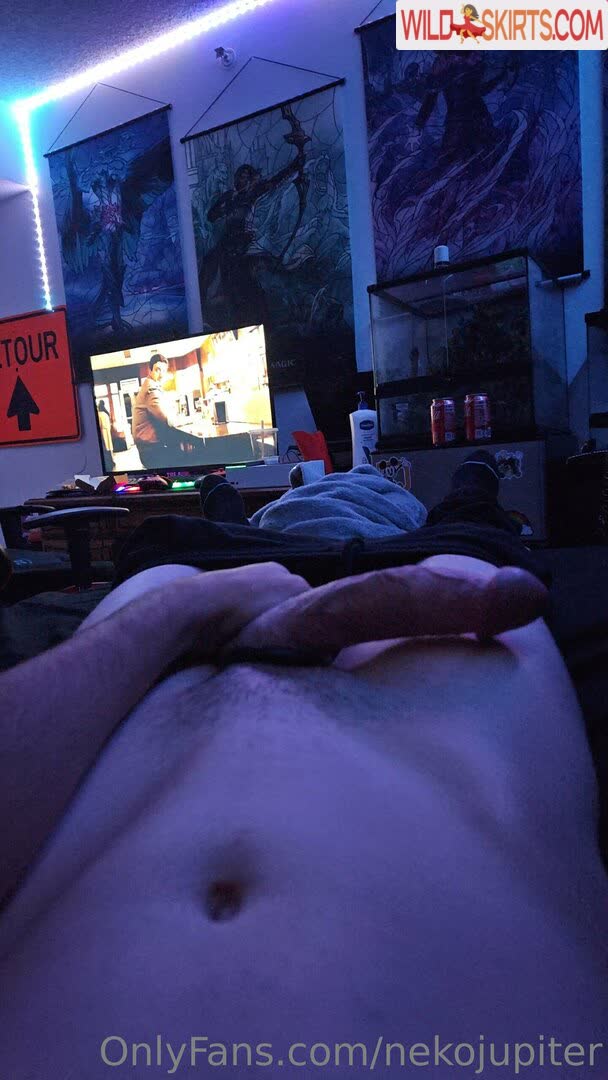 Peachyshyboy nude leaked photo #4