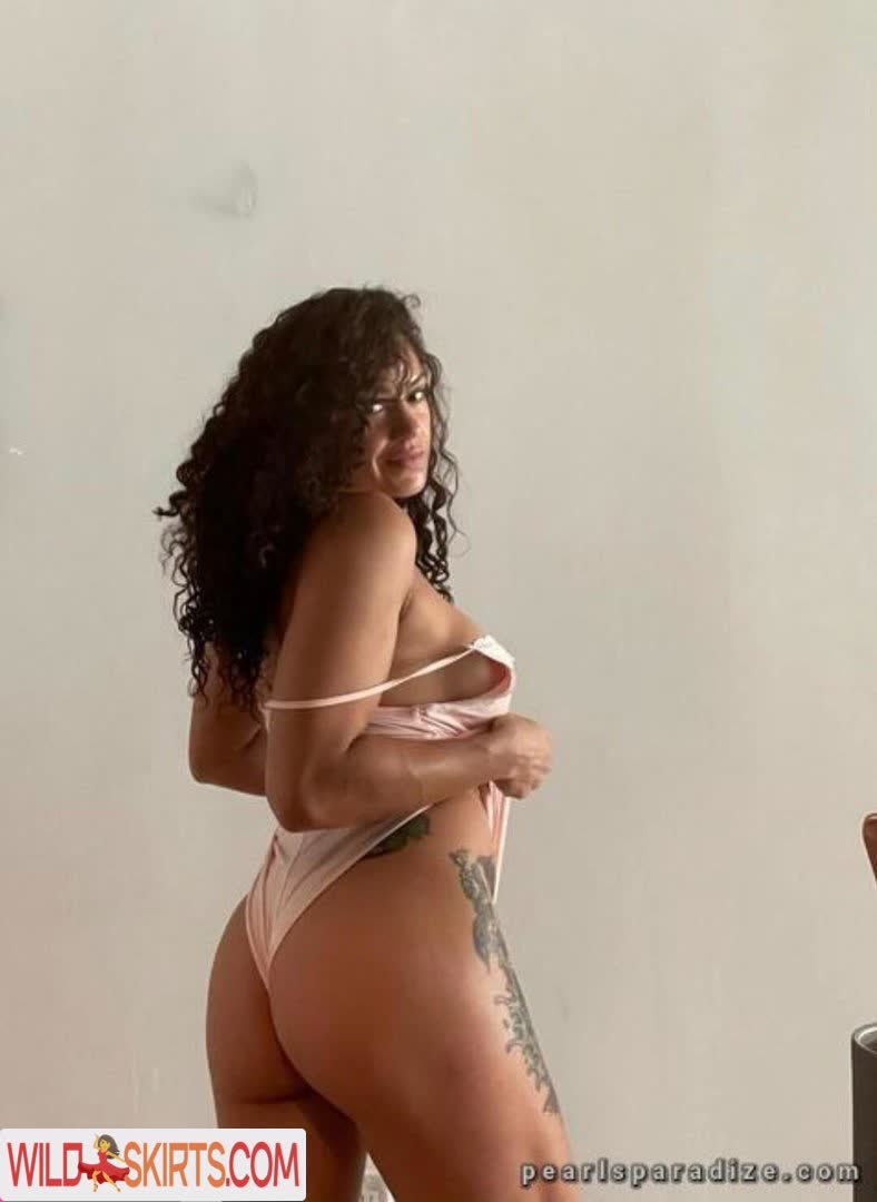 Pearl Gonzalez nude leaked photo #62