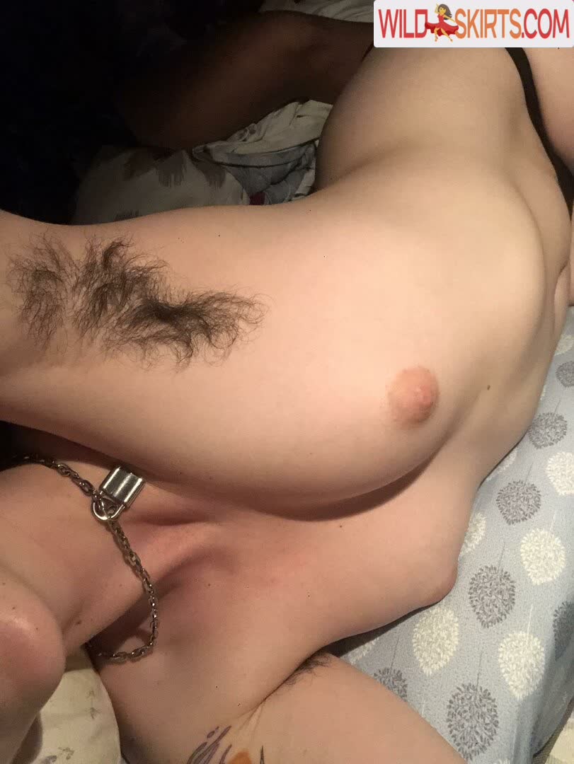 Pearlygirly06 / pearl_thespringer / pearlygirly06 nude OnlyFans, Instagram leaked photo #12