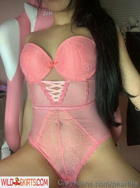 pearlylily / pearlylily / pearlylilys nude OnlyFans, Instagram leaked photo #23