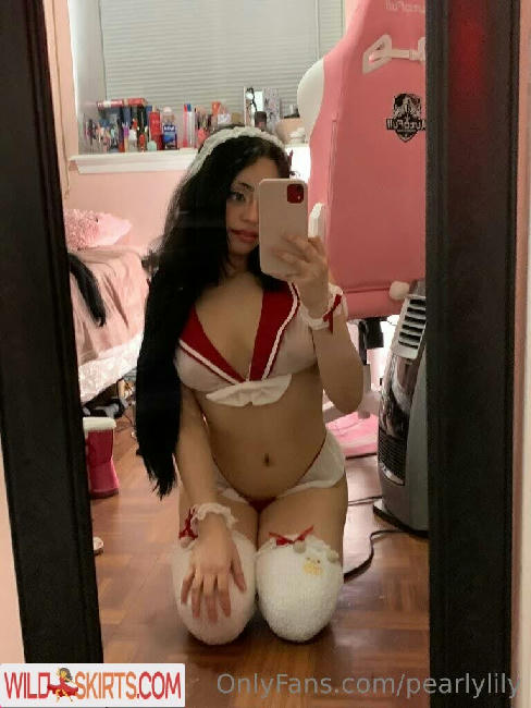 pearlylily / pearlylily / pearlylilys nude OnlyFans, Instagram leaked photo #31