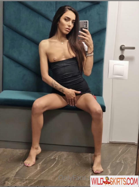 Petite Loren / lorenpetite nude OnlyFans leaked photo #19