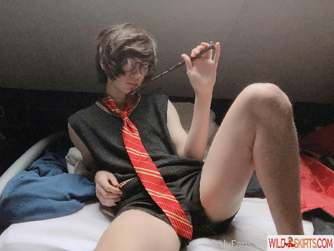 petite-twink / curioussmalltwink / petite-twink nude OnlyFans, Instagram leaked photo #302