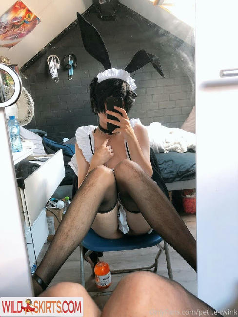 petite-twink / curioussmalltwink / petite-twink nude OnlyFans, Instagram leaked photo #383