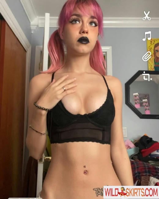 Petitegothgirl / Petitegothmaid / la.petite.goth.girl_ nude Instagram leaked photo #2