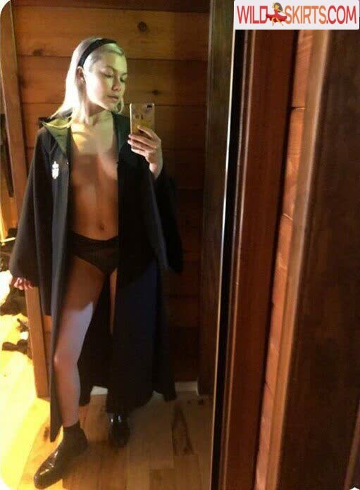 Phoebe Bridgers / phoebebridgers / somethingxsafe nude OnlyFans, Instagram leaked photo #5