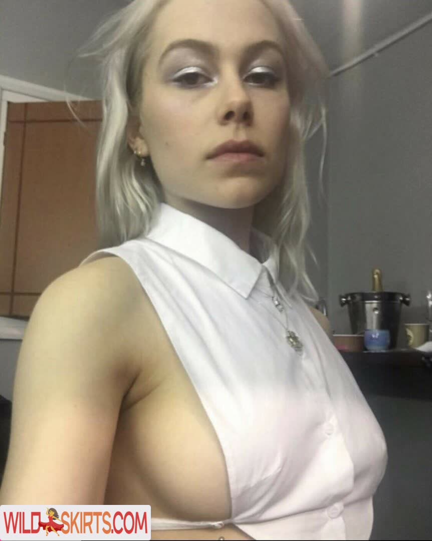 Phoebe Bridgers / phoebebridgers / somethingxsafe nude OnlyFans, Instagram leaked photo #11