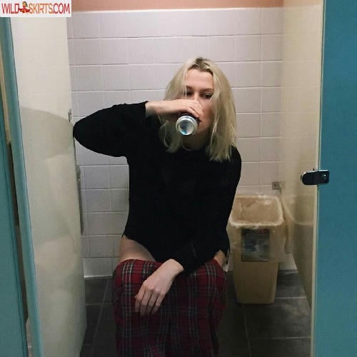 Phoebe Bridgers / phoebebridgers / somethingxsafe nude OnlyFans, Instagram leaked photo #37