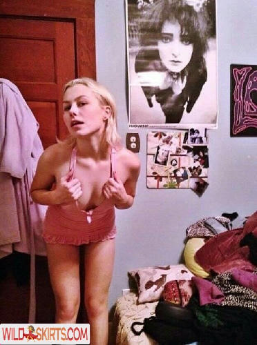 Phoebe Bridgers / phoebebridgers / somethingxsafe nude OnlyFans, Instagram leaked photo #85