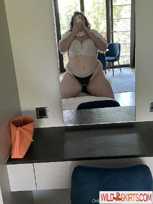 phoebetheunistudent / phoebetheunistudent / unironicfeminism nude OnlyFans, Instagram leaked photo #80