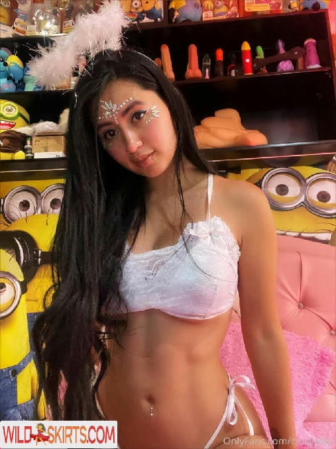 Pilar / crazypilar / pilarjhena nude OnlyFans, Instagram leaked photo #36