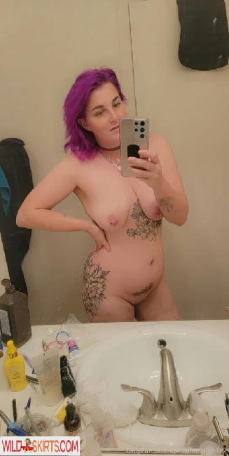 Pinkflamingo122 nude leaked photo #2