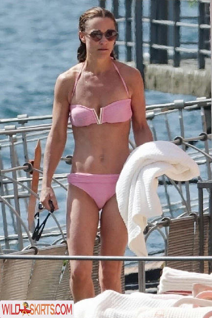 Pippa Middleton / pippa.middleton.matthews nude Instagram leaked photo #15