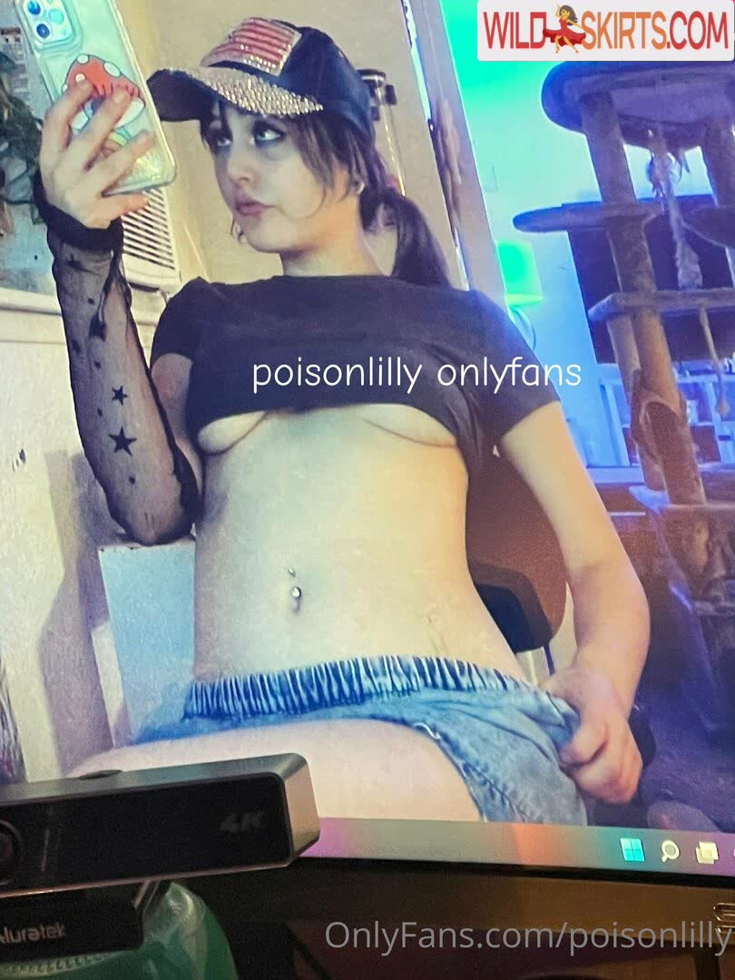 Poisonlilly nude leaked photo #140