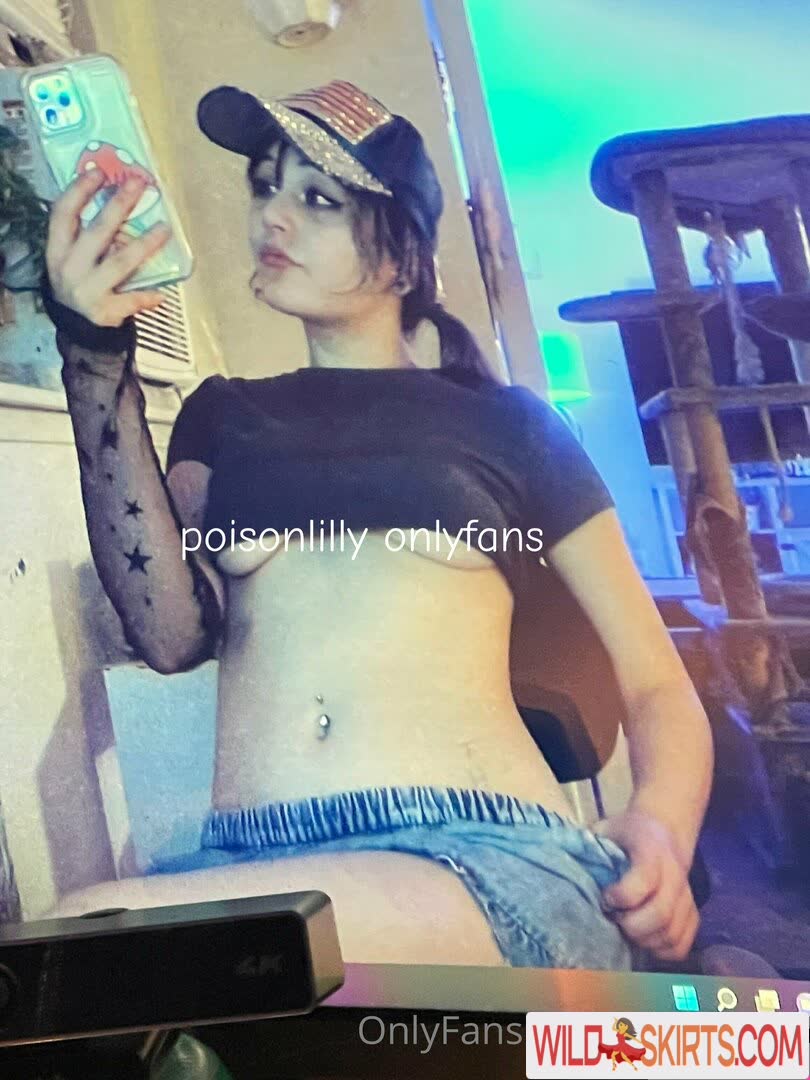 poisonlilly / poison_lilly_ / poisonlilly nude OnlyFans, Instagram leaked photo #12